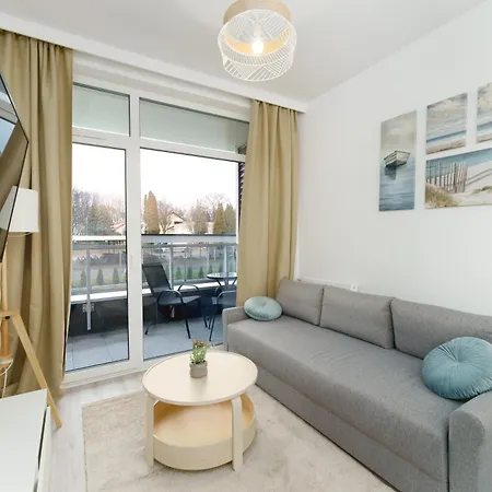 Przystan Z Basenem Letnim By Holidaysun Sianozety