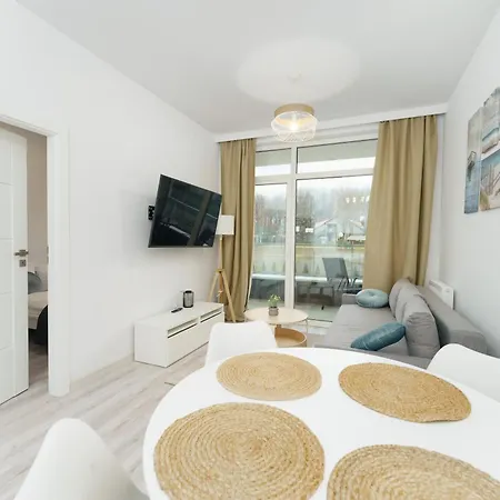 Przystan Z Basenem Letnim By Holidaysun Lejlighed