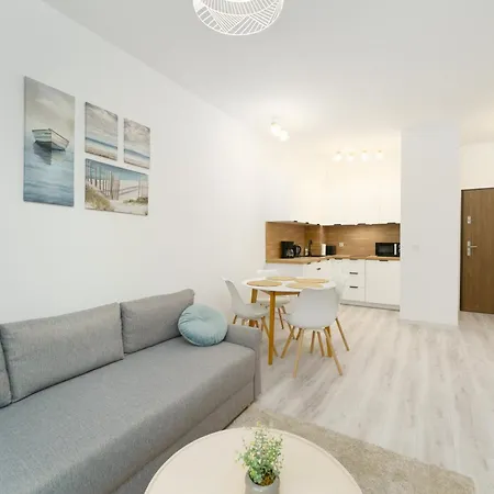 Przystan Z Basenem Letnim By Holidaysun